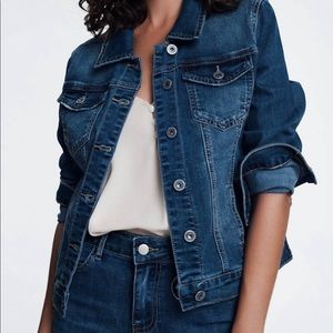 Cropped Denim Jacket In Darkwash Blue